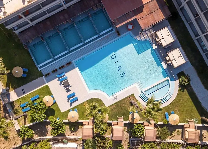 Dias Studios & Suites
