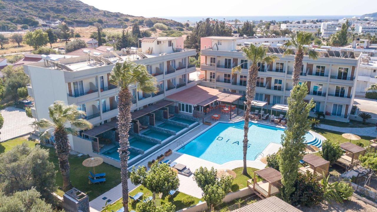Lejlighedshotel Dias & 2*